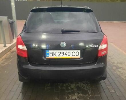 Шкода Фабия 2012 в Сарнах на Automoto.ua Черный Шкода Фабия, объемом двигателя 1.2 л и пробегом 170 тыс. км за 5700 $, фото 4 на Automoto.ua