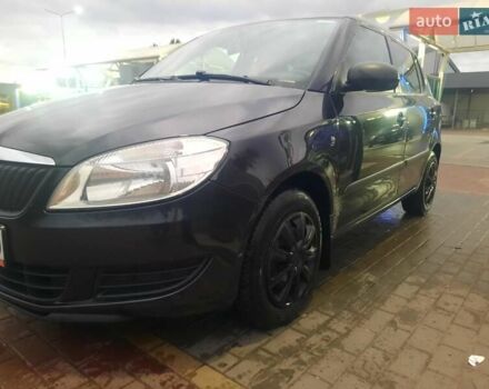Шкода Фабия 2012 в Сарнах на Automoto.ua Черный Шкода Фабия, объемом двигателя 1.2 л и пробегом 170 тыс. км за 5700 $, фото 2 на Automoto.ua