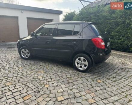 Черный Шкода Фабия, объемом двигателя 1.2 л и пробегом 95 тыс. км за 7500 $, фото 3 на Automoto.ua