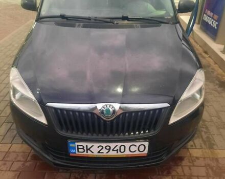 Шкода Фабия 2012 в Сарнах на Automoto.ua Черный Шкода Фабия, объемом двигателя 1.2 л и пробегом 170 тыс. км за 5700 $, фото 1 на Automoto.ua
