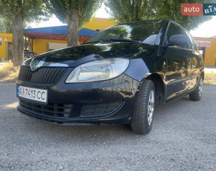 Черный Шкода Фабия, объемом двигателя 1.2 л и пробегом 320 тыс. км за 4200 $, фото 3 на Automoto.ua
