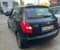 Черный Шкода Фабия, объемом двигателя 1.6 л и пробегом 231 тыс. км за 6000 $, фото 1 на Automoto.ua