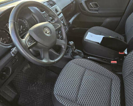 Черный Шкода Фабия, объемом двигателя 0 л и пробегом 95 тыс. км за 7500 $, фото 25 на Automoto.ua