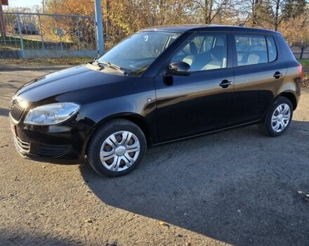 Черный Шкода Фабия, объемом двигателя 1 л и пробегом 95 тыс. км за 7500 $, фото 6 на Automoto.ua