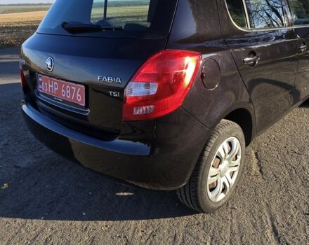 Черный Шкода Фабия, объемом двигателя 1 л и пробегом 95 тыс. км за 7500 $, фото 5 на Automoto.ua