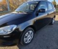 Черный Шкода Фабия, объемом двигателя 1 л и пробегом 95 тыс. км за 7500 $, фото 2 на Automoto.ua