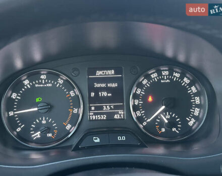 Чорний Шкода Фабія, об'ємом двигуна 1.2 л та пробігом 191 тис. км за 8790 $, фото 18 на Automoto.ua