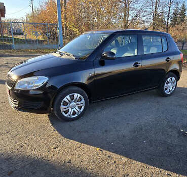 Черный Шкода Фабия, объемом двигателя 0 л и пробегом 95 тыс. км за 7500 $, фото 27 на Automoto.ua