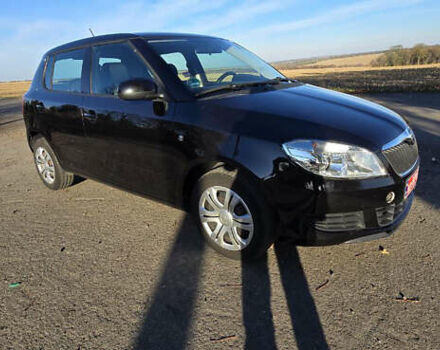 Черный Шкода Фабия, объемом двигателя 0 л и пробегом 95 тыс. км за 7500 $, фото 4 на Automoto.ua