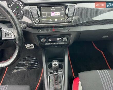 Черный Шкода Фабия, объемом двигателя 1.2 л и пробегом 139 тыс. км за 11700 $, фото 21 на Automoto.ua