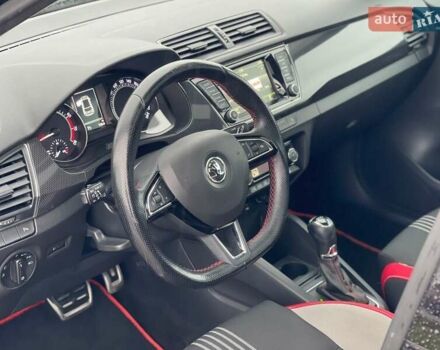 Черный Шкода Фабия, объемом двигателя 1.2 л и пробегом 139 тыс. км за 11700 $, фото 13 на Automoto.ua