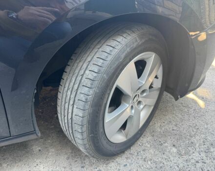 Черный Шкода Фабия, объемом двигателя 1.4 л и пробегом 285 тыс. км за 8500 $, фото 6 на Automoto.ua