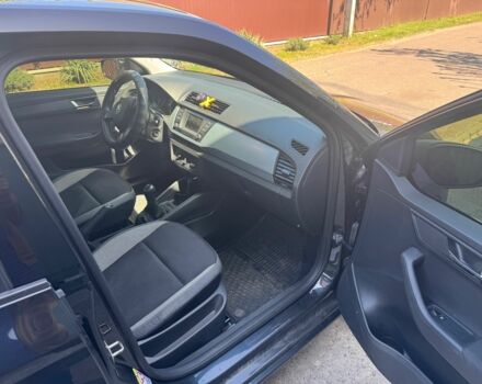 Черный Шкода Фабия, объемом двигателя 1.4 л и пробегом 285 тыс. км за 8500 $, фото 7 на Automoto.ua