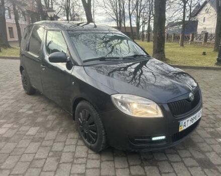 Черный Шкода Фабия, объемом двигателя 1.6 л и пробегом 250 тыс. км за 3100 $, фото 2 на Automoto.ua