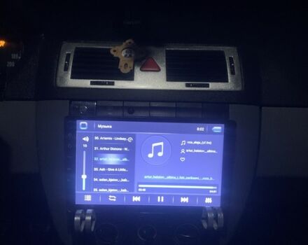 Черный Шкода Фабия, объемом двигателя 1.4 л и пробегом 210 тыс. км за 1600 $, фото 7 на Automoto.ua