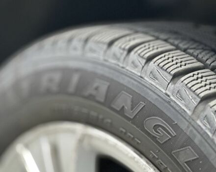 Черный Шкода Фабия, объемом двигателя 1.2 л и пробегом 200 тыс. км за 3100 $, фото 7 на Automoto.ua