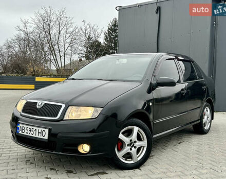 Черный Шкода Фабия, объемом двигателя 1.4 л и пробегом 234 тыс. км за 3700 $, фото 8 на Automoto.ua