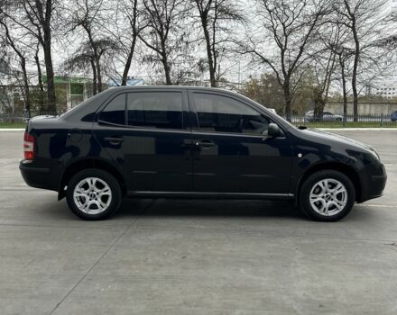 Черный Шкода Фабия, объемом двигателя 1.2 л и пробегом 200 тыс. км за 3100 $, фото 4 на Automoto.ua