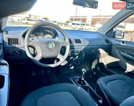 Чорний Шкода Фабія, об'ємом двигуна 1.2 л та пробігом 285 тис. км за 4200 $, фото 13 на Automoto.ua