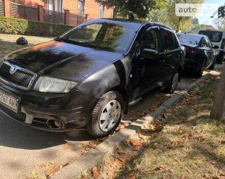 Черный Шкода Фабия, объемом двигателя 1.2 л и пробегом 210 тыс. км за 3600 $, фото 5 на Automoto.ua