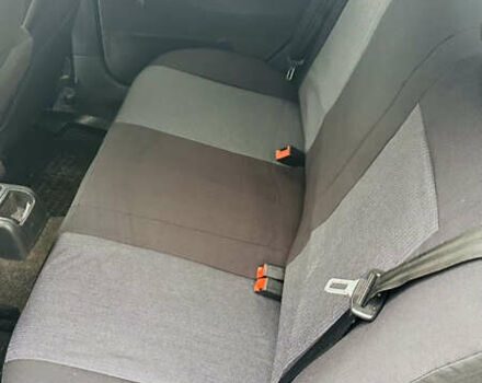 Чорний Шкода Фабія, об'ємом двигуна 1.2 л та пробігом 246 тис. км за 3100 $, фото 14 на Automoto.ua