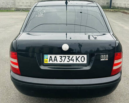 Чорний Шкода Фабія, об'ємом двигуна 1.2 л та пробігом 246 тис. км за 3100 $, фото 1 на Automoto.ua