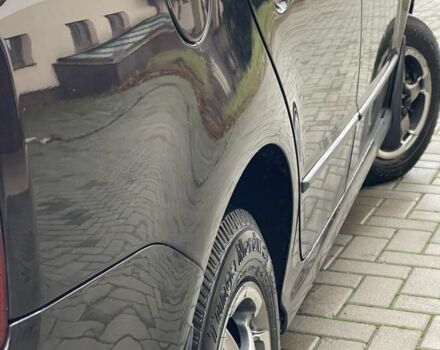 Черный Шкода Фабия, объемом двигателя 1.4 л и пробегом 289 тыс. км за 3470 $, фото 6 на Automoto.ua