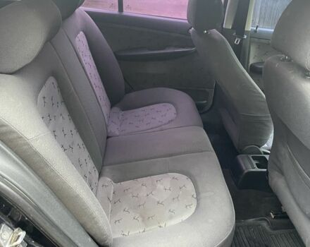 Черный Шкода Фабия, объемом двигателя 1.4 л и пробегом 289 тыс. км за 3470 $, фото 16 на Automoto.ua