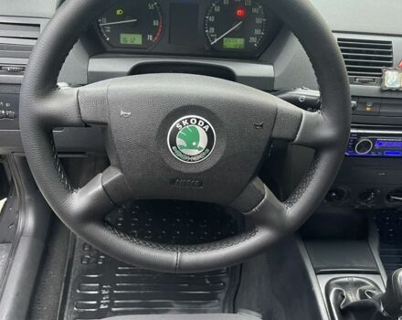 Черный Шкода Фабия, объемом двигателя 1.4 л и пробегом 289 тыс. км за 3470 $, фото 19 на Automoto.ua