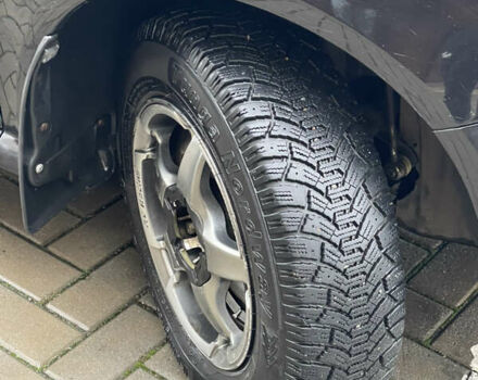 Чорний Шкода Фабія, об'ємом двигуна 1.4 л та пробігом 289 тис. км за 3470 $, фото 16 на Automoto.ua