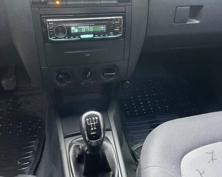 Чорний Шкода Фабія, об'ємом двигуна 1.4 л та пробігом 289 тис. км за 3470 $, фото 61 на Automoto.ua