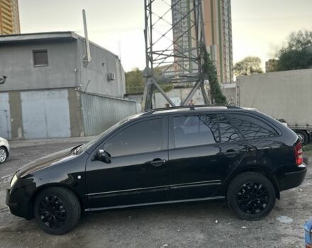 Черный Шкода Фабия, объемом двигателя 1.4 л и пробегом 290 тыс. км за 4400 $, фото 7 на Automoto.ua