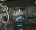 Черный Шкода Фабия, объемом двигателя 1.9 л и пробегом 320 тыс. км за 4600 $, фото 5 на Automoto.ua