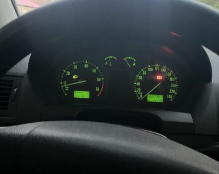 Черный Шкода Фабия, объемом двигателя 2 л и пробегом 320 тыс. км за 1788 $, фото 4 на Automoto.ua