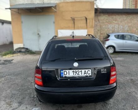 Черный Шкода Фабия, объемом двигателя 1.4 л и пробегом 290 тыс. км за 4400 $, фото 5 на Automoto.ua
