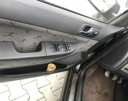 Черный Шкода Фабия, объемом двигателя 1.9 л и пробегом 362 тыс. км за 2550 $, фото 17 на Automoto.ua