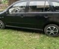 Черный Шкода Фабия, объемом двигателя 1.39 л и пробегом 264 тыс. км за 3600 $, фото 4 на Automoto.ua