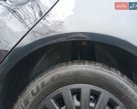 Черный Шкода Фабия, объемом двигателя 1.39 л и пробегом 220 тыс. км за 4800 $, фото 12 на Automoto.ua