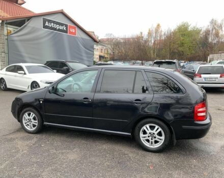 Черный Шкода Фабия, объемом двигателя 1.4 л и пробегом 308 тыс. км за 3390 $, фото 7 на Automoto.ua