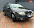 Черный Шкода Фабия, объемом двигателя 1.9 л и пробегом 225 тыс. км за 3700 $, фото 2 на Automoto.ua