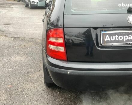 Черный Шкода Фабия, объемом двигателя 1.4 л и пробегом 308 тыс. км за 3390 $, фото 11 на Automoto.ua