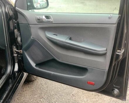 Черный Шкода Фабия, объемом двигателя 1.4 л и пробегом 308 тыс. км за 3390 $, фото 17 на Automoto.ua