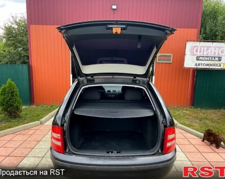 Черный Шкода Фабия, объемом двигателя 1.4 л и пробегом 186 тыс. км за 4100 $, фото 4 на Automoto.ua