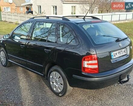 Черный Шкода Фабия, объемом двигателя 1.4 л и пробегом 225 тыс. км за 4800 $, фото 16 на Automoto.ua