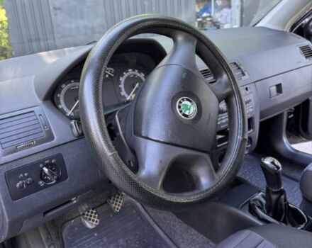 Шкода Фабия 2004 в Тернополе на Automoto.ua Черный Шкода Фабия, объемом двигателя 1.4 л и пробегом 261 тыс. км за 3950 $, фото 13 на Automoto.ua