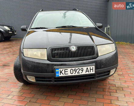 Черный Шкода Фабия, объемом двигателя 1.9 л и пробегом 225 тыс. км за 3700 $, фото 1 на Automoto.ua