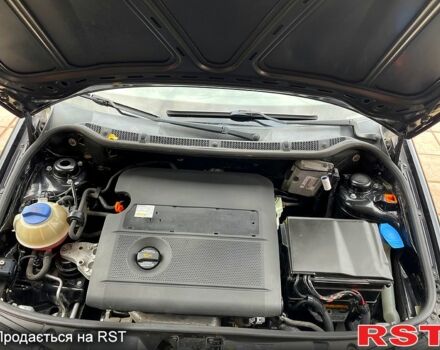 Черный Шкода Фабия, объемом двигателя 1.4 л и пробегом 186 тыс. км за 4100 $, фото 5 на Automoto.ua