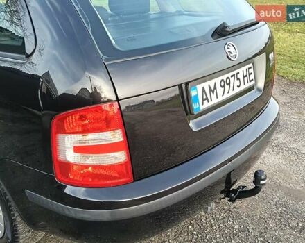 Черный Шкода Фабия, объемом двигателя 1.4 л и пробегом 225 тыс. км за 4800 $, фото 12 на Automoto.ua