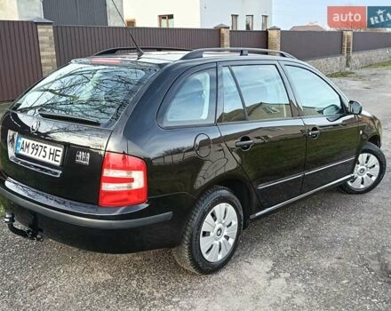 Черный Шкода Фабия, объемом двигателя 1.4 л и пробегом 225 тыс. км за 4800 $, фото 9 на Automoto.ua