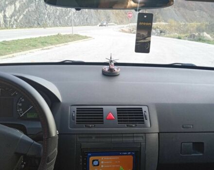 Черный Шкода Фабия, объемом двигателя 1.2 л и пробегом 300 тыс. км за 4350 $, фото 8 на Automoto.ua